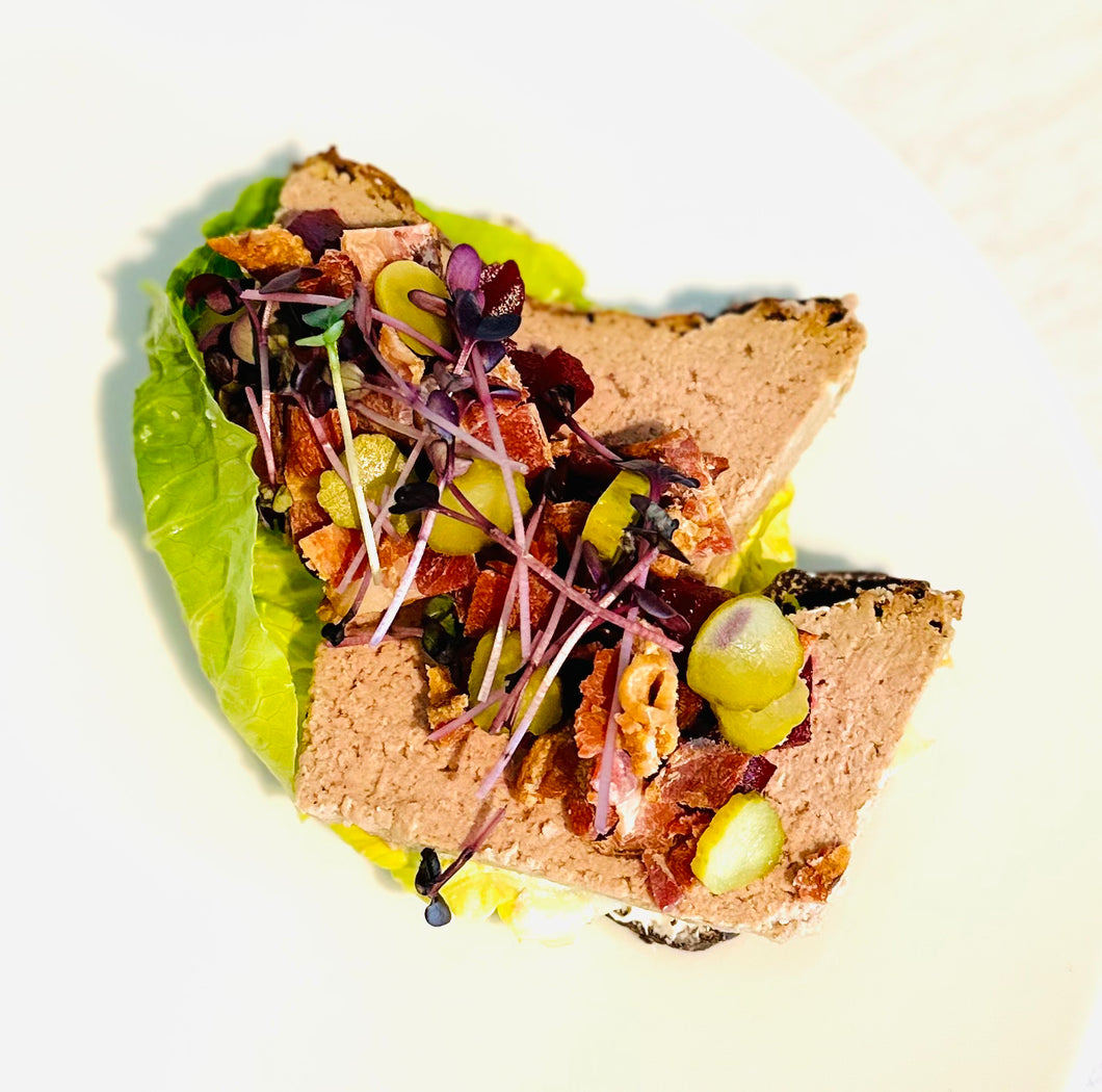 Leverpostej med bacon og rødbede